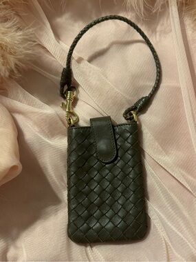 Bottega Veneta Intrecciato Leather Phone Pouch / Wristlet - Chocolate Brown